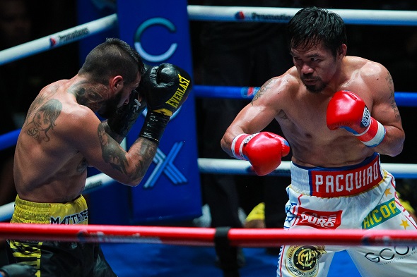 Manny Pacquiao v duelu s Lucasem Matthyssem - Zdroj FARYSA HAMZAH, Shutterstock.com